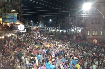 Carnaval de Águas de Lindoia terá matinês e trio elétrico todos os dias