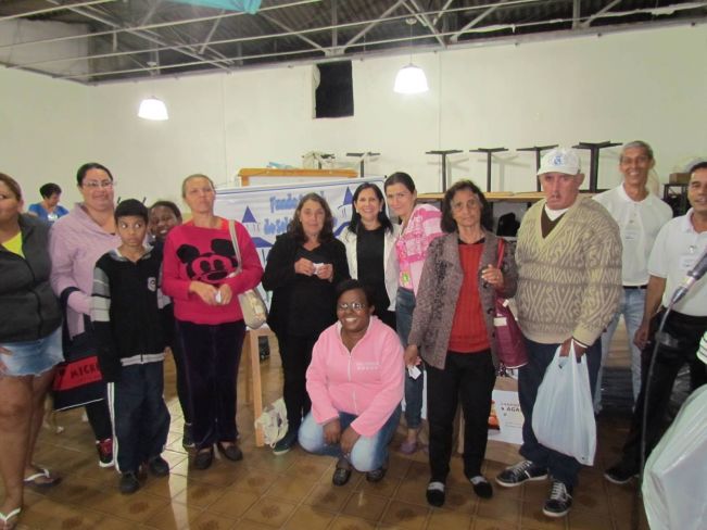 Campanha do Agasalho contempla mais de 200 pessoas em Águas de Lindóia