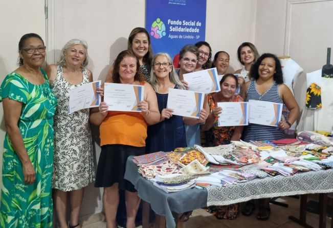 Fundo Social encerra Oficinas de Costura de 2023 com entrega de certificados