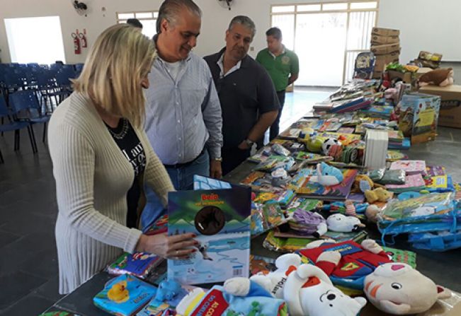 Prefeitura adquire livros didáticos e materiais para educação infantil