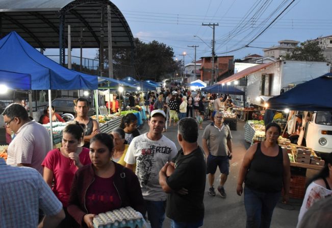 Feira do Agricultor começa a ser realizada nas Casas Populares