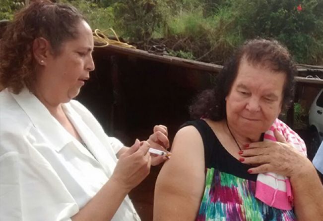 Primeira etapa de vacinação contra a Febre Amarela imuniza mais de 700 pessoas em apenas um dia